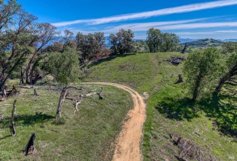 12300 Skaggs Road Geyserville CA 95441