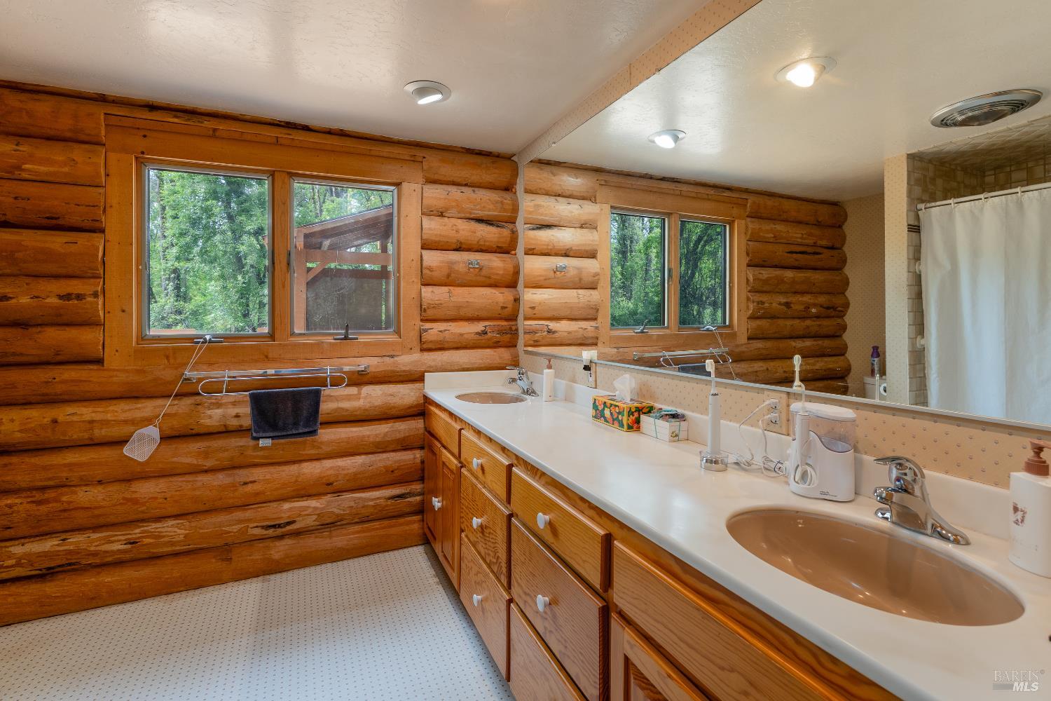 24271 Shady Lane Covelo CA 95428
