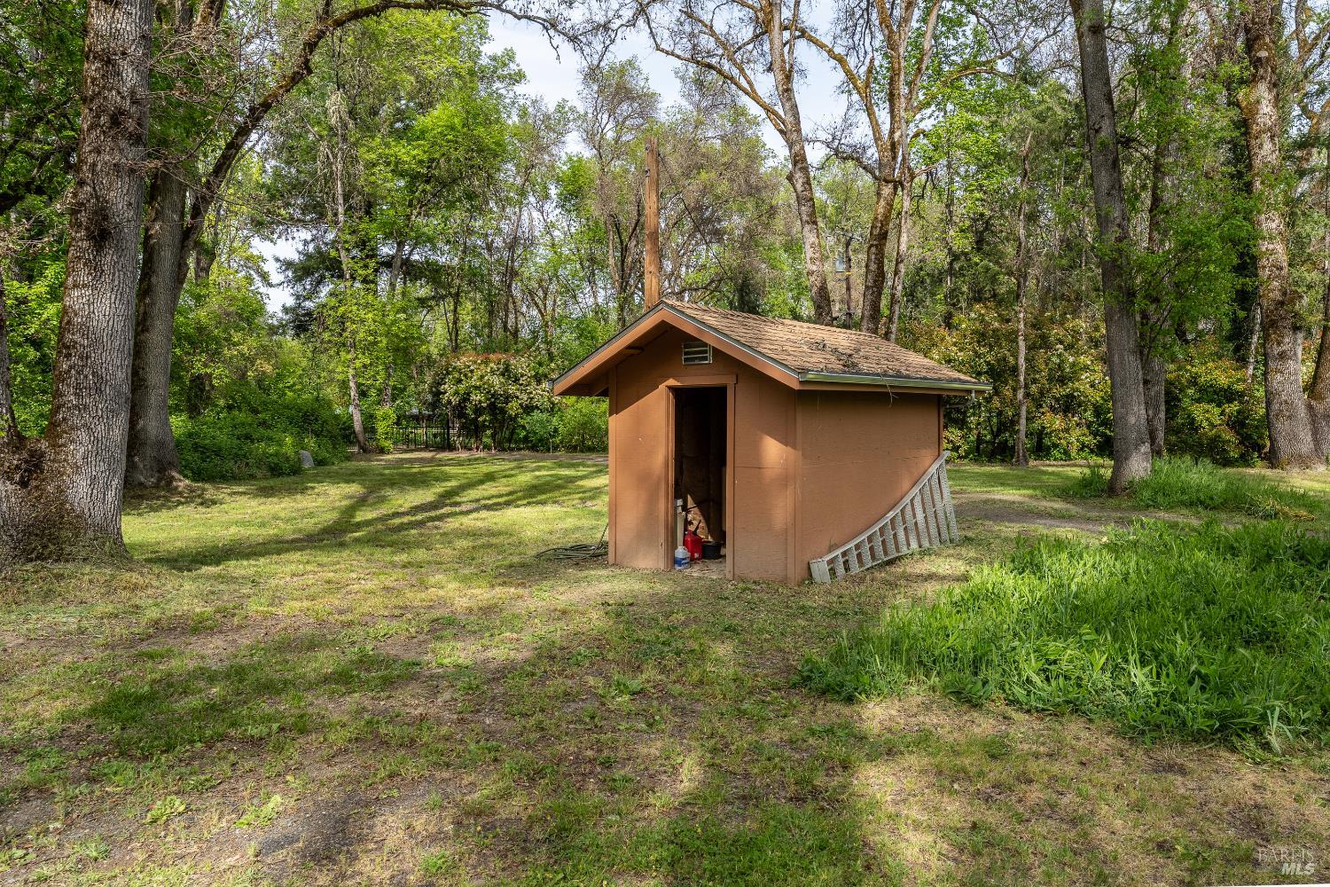 24271 Shady Lane Covelo CA 95428