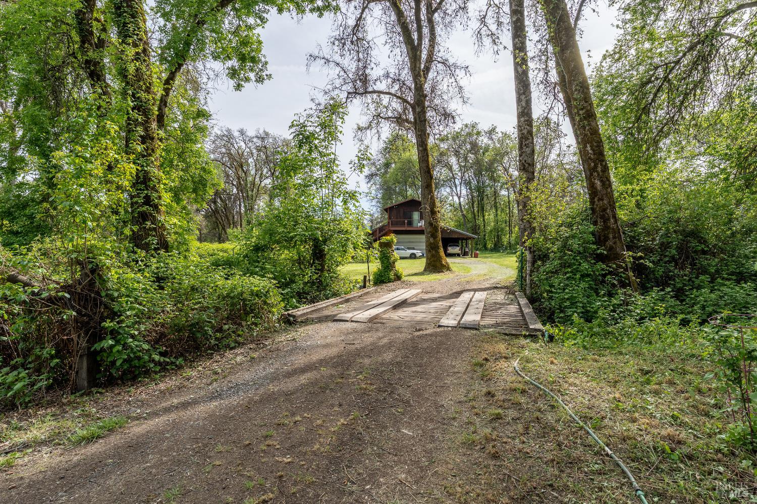24271 Shady Lane Covelo CA 95428