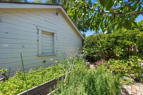 1006 F Street Petaluma CA 94952