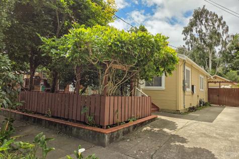 1006 F Street Petaluma CA 94952