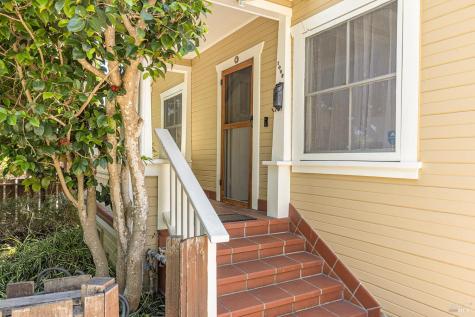 1006 F Street Petaluma CA 94952