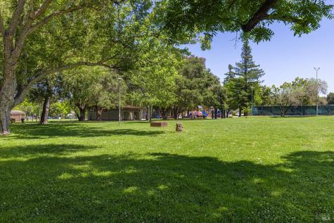 1006 F Street Petaluma CA 94952