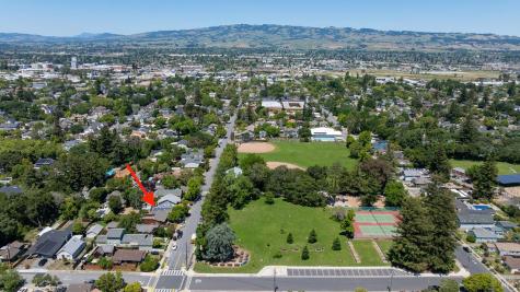 1006 F Street Petaluma CA 94952