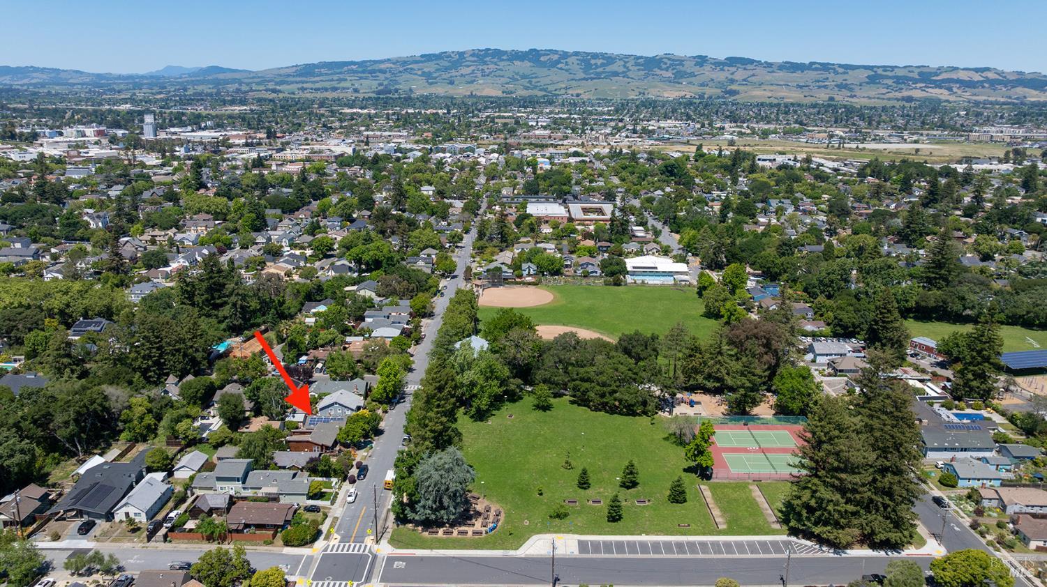 1006 F Street Petaluma CA 94952