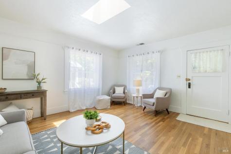 1006 F Street Petaluma CA 94952