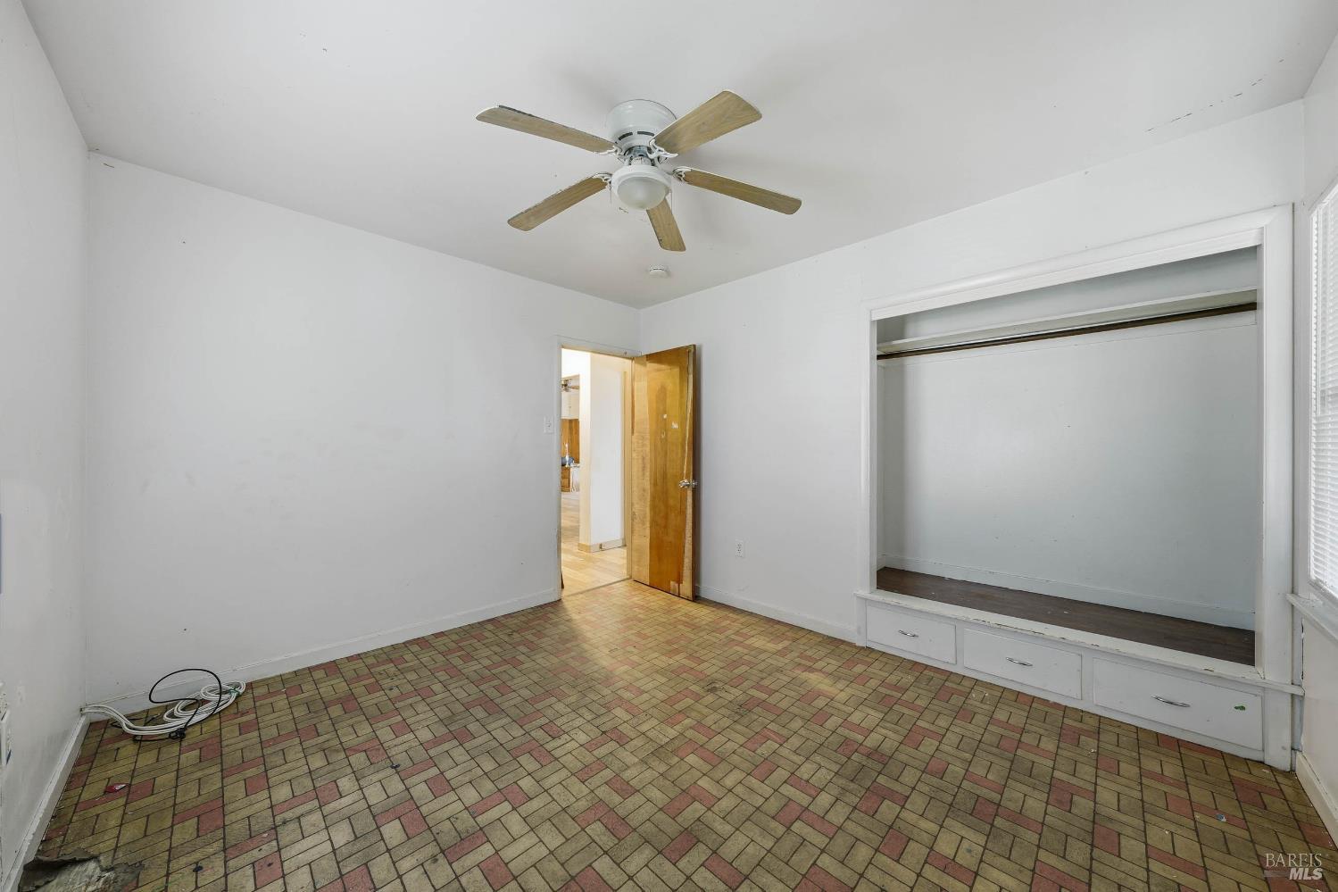 3995 Mullen Avenue Clearlake CA 95422