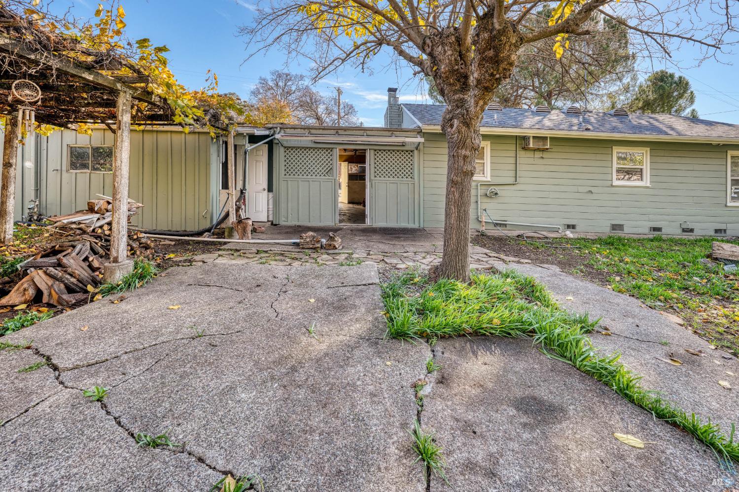 3995 Mullen Avenue Clearlake CA 95422