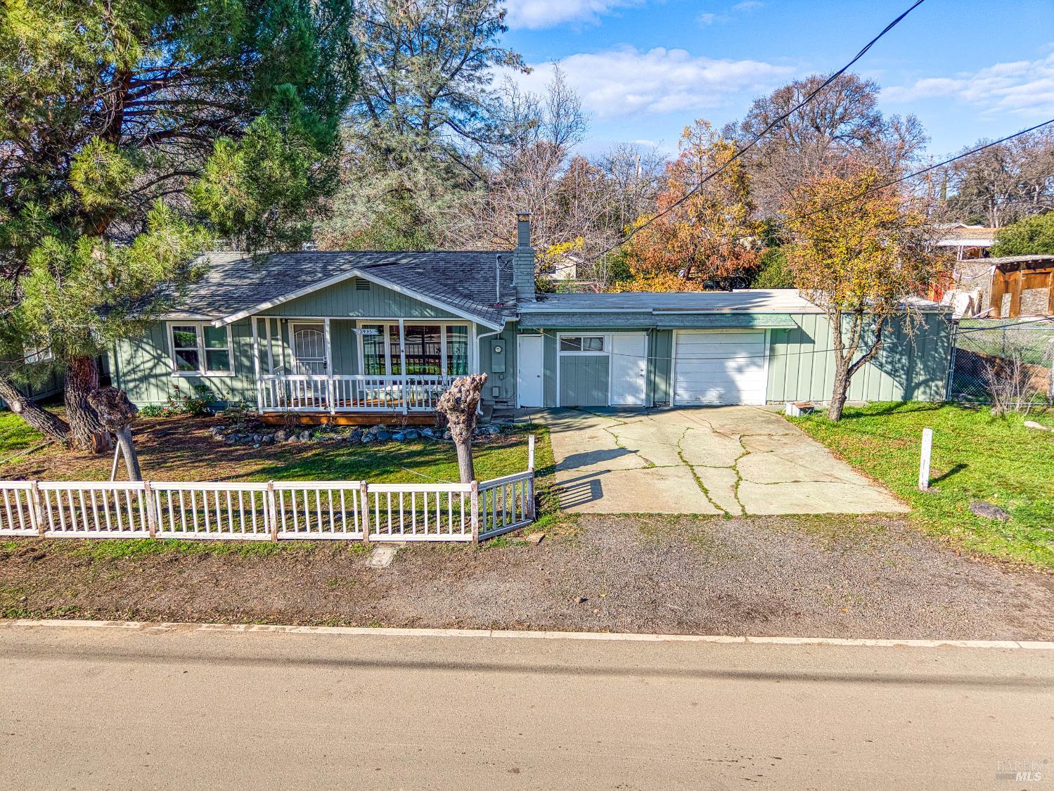 3995 Mullen Avenue Clearlake CA 95422