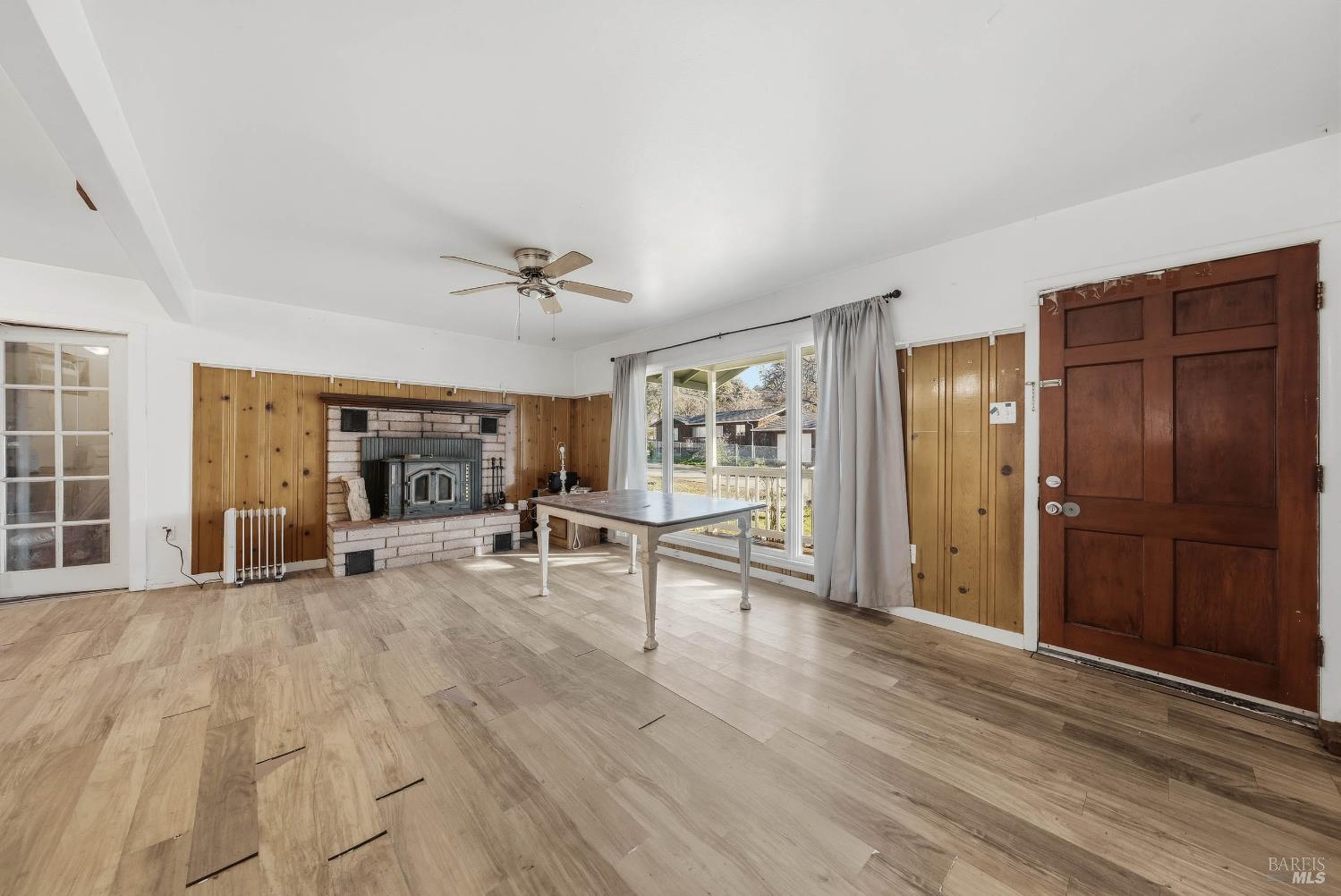 3995 Mullen Avenue Clearlake CA 95422
