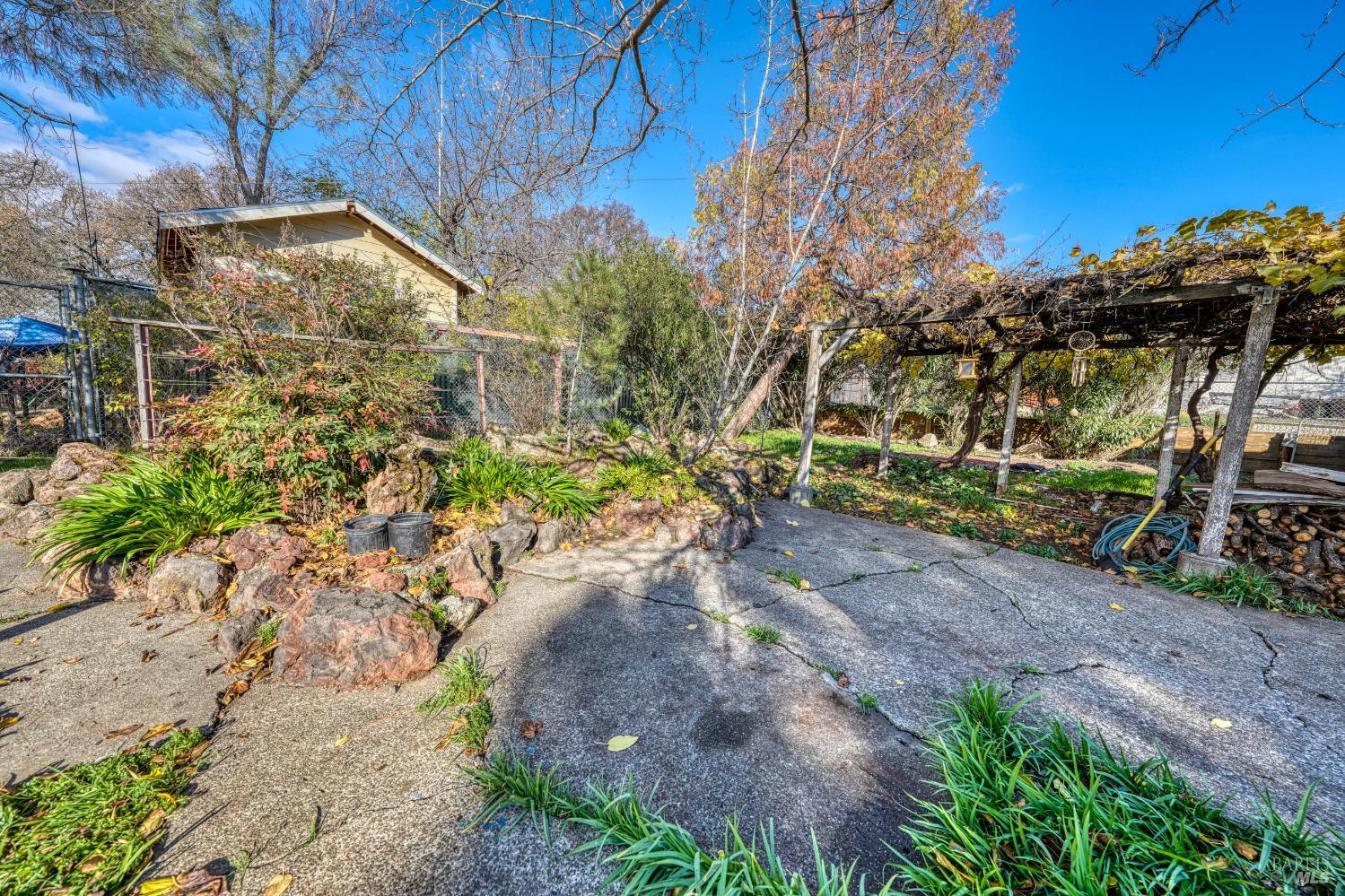 3995 Mullen Avenue Clearlake CA 95422