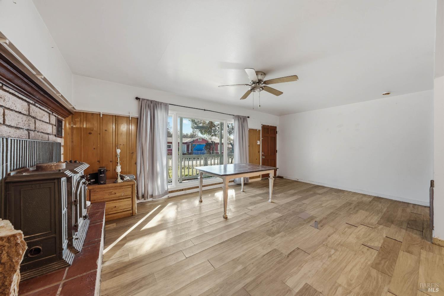 3995 Mullen Avenue Clearlake CA 95422