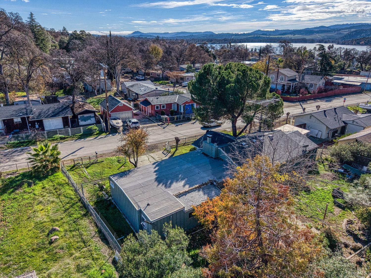 3995 Mullen Avenue Clearlake CA 95422