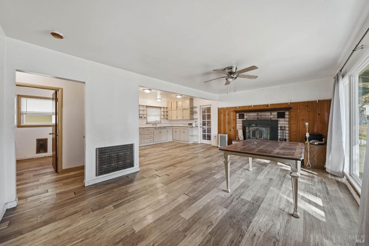 3995 Mullen Avenue Clearlake CA 95422