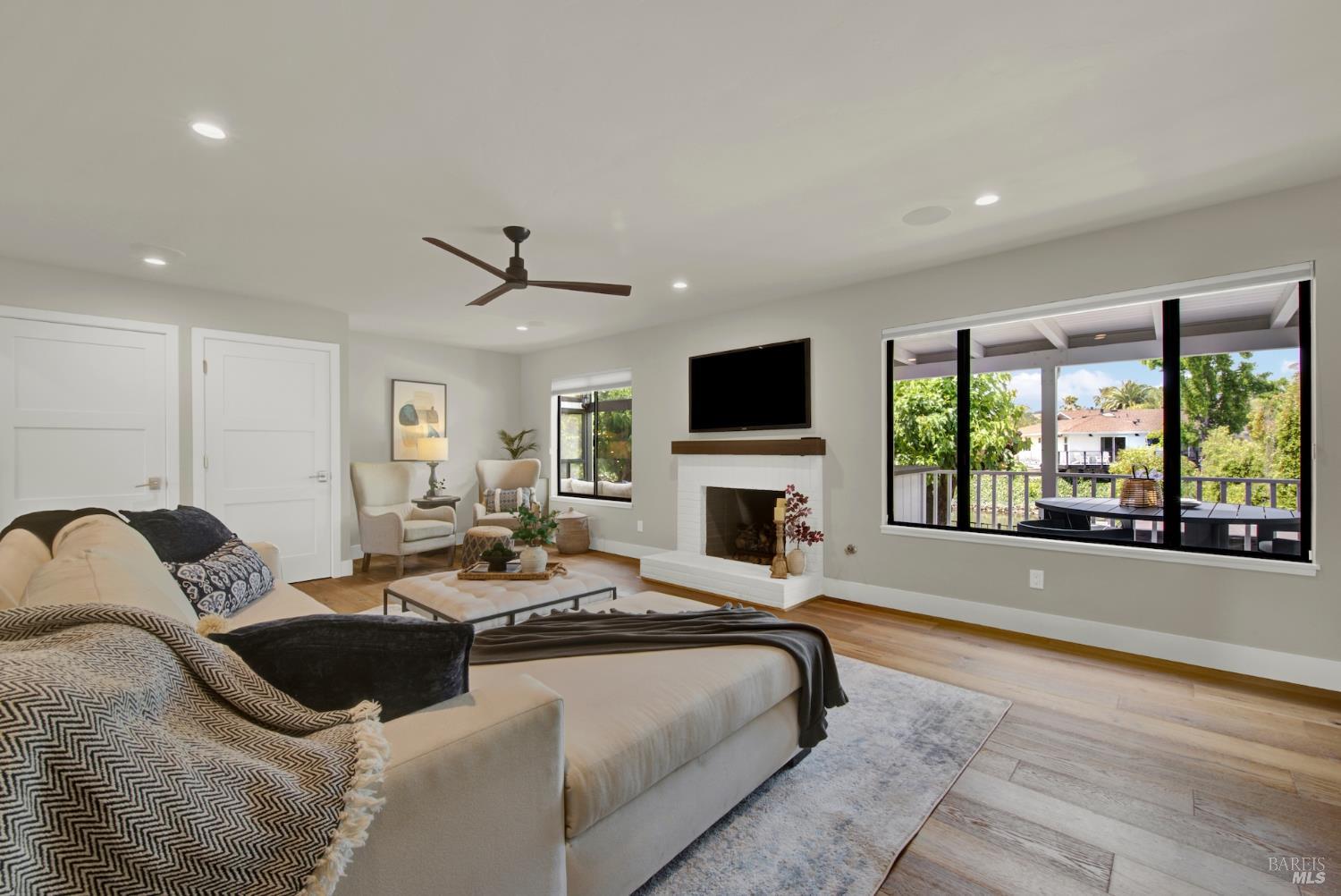 773 La Salle Way Napa CA 94559