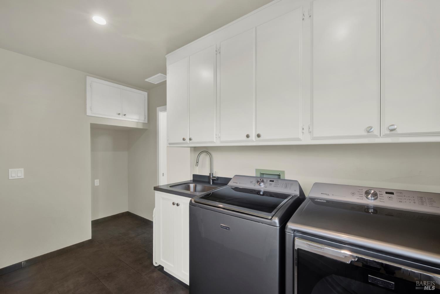 773 La Salle Way Napa CA 94559