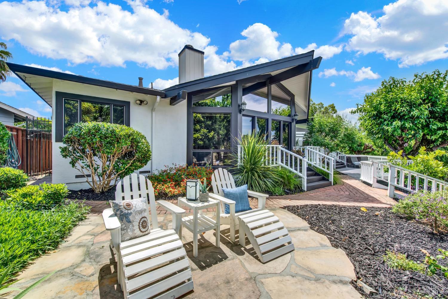 773 La Salle Way Napa CA 94559