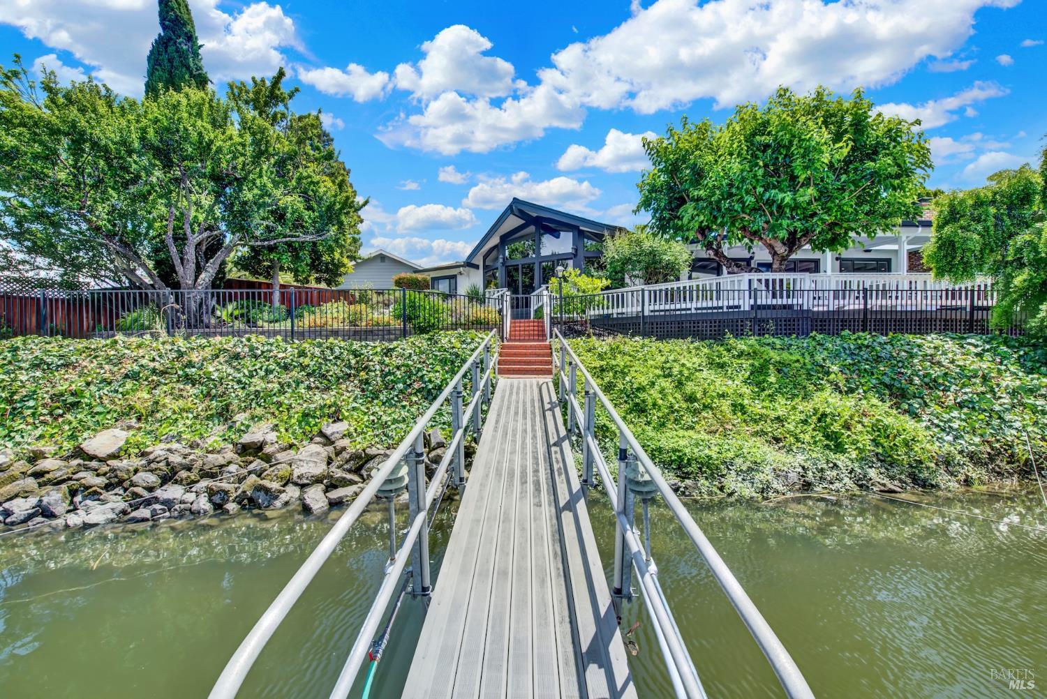 773 La Salle Way Napa CA 94559