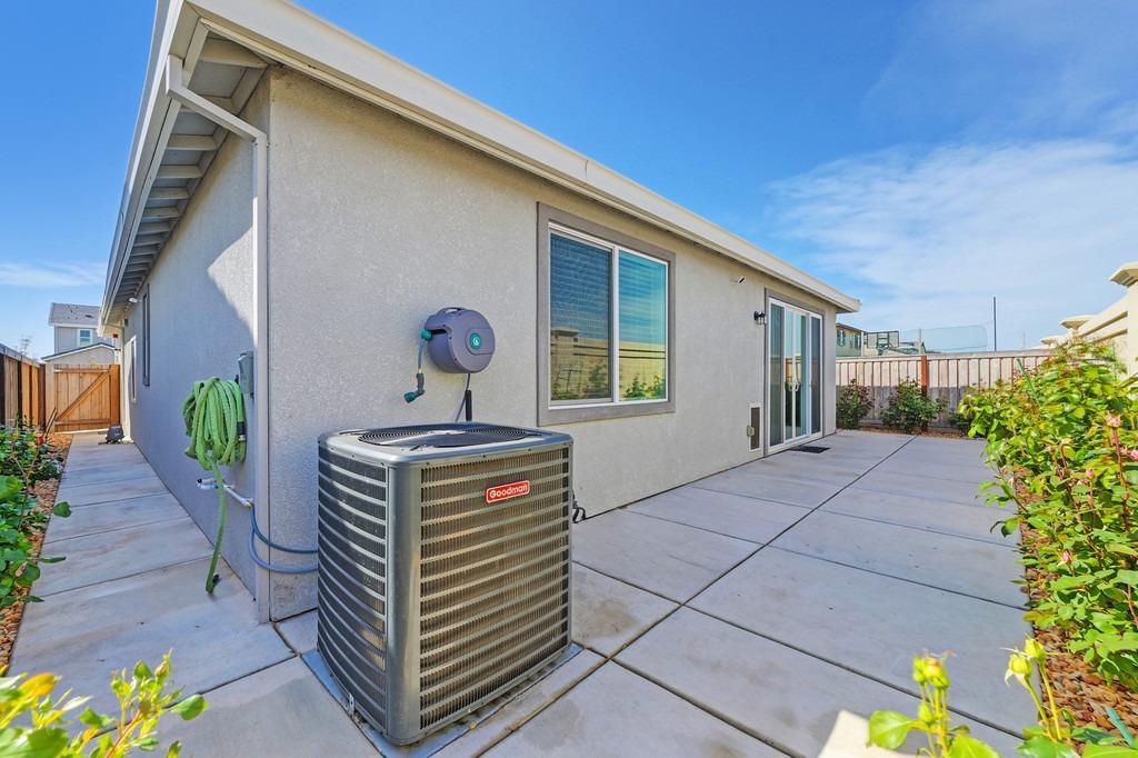 10018 Talung Drive Stockton CA 95219