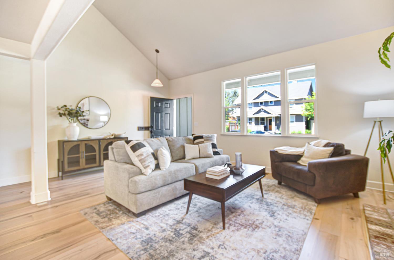 185 Cooper Street Sonoma CA 95476