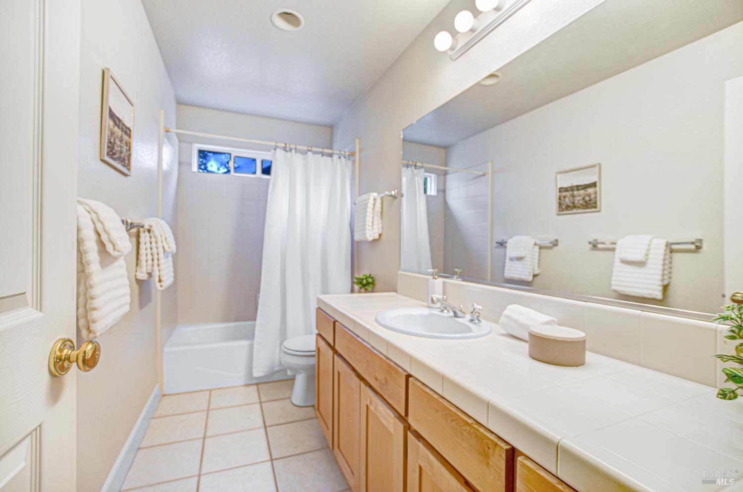 185 Cooper Street Sonoma CA 95476