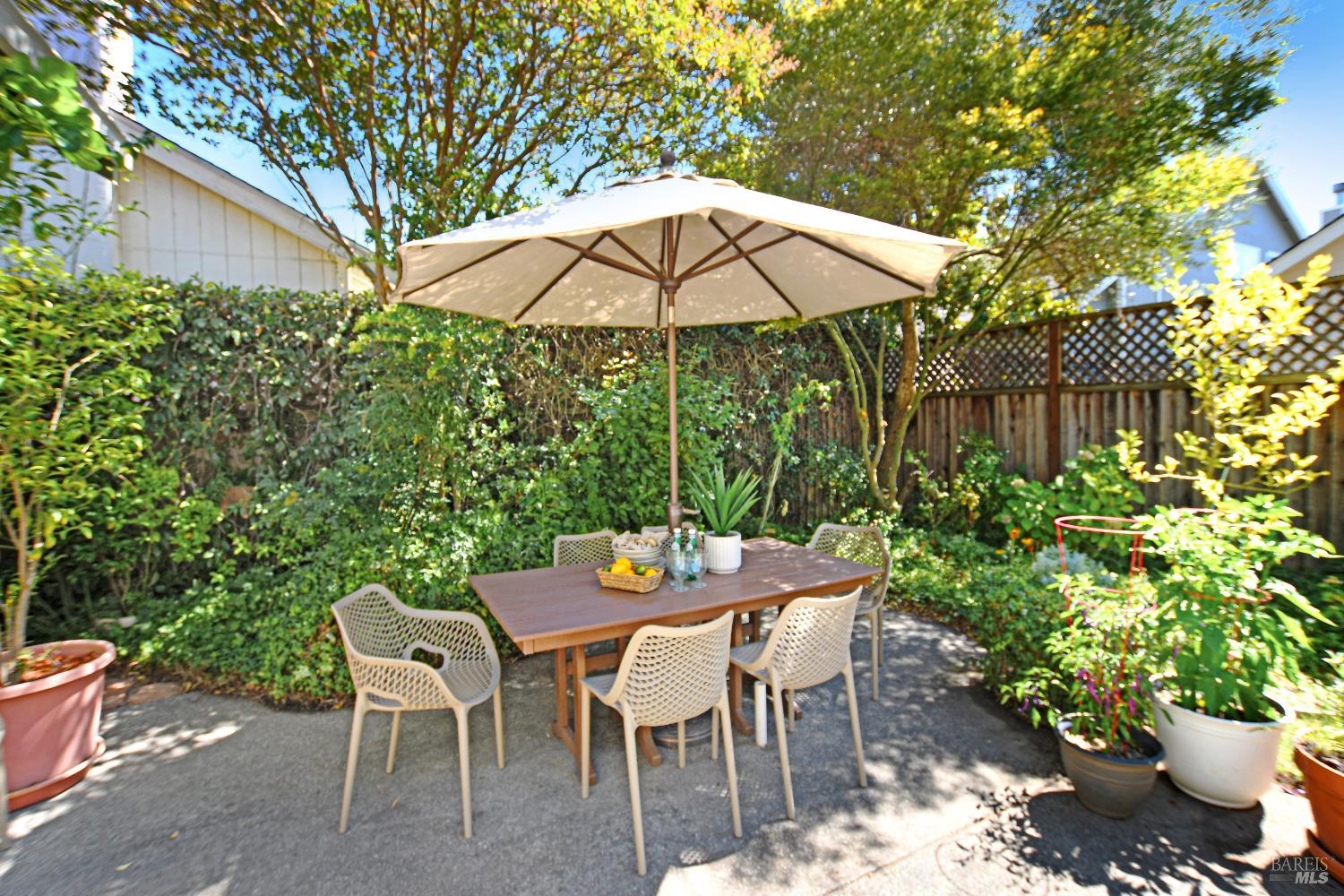 185 Cooper Street Sonoma CA 95476