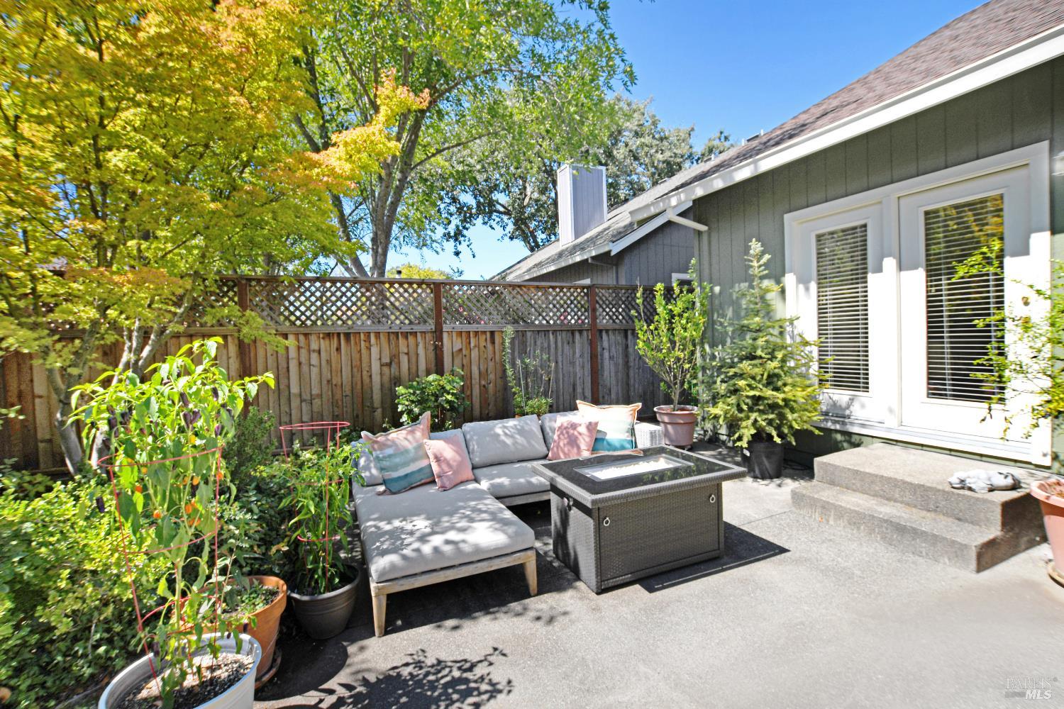 185 Cooper Street Sonoma CA 95476