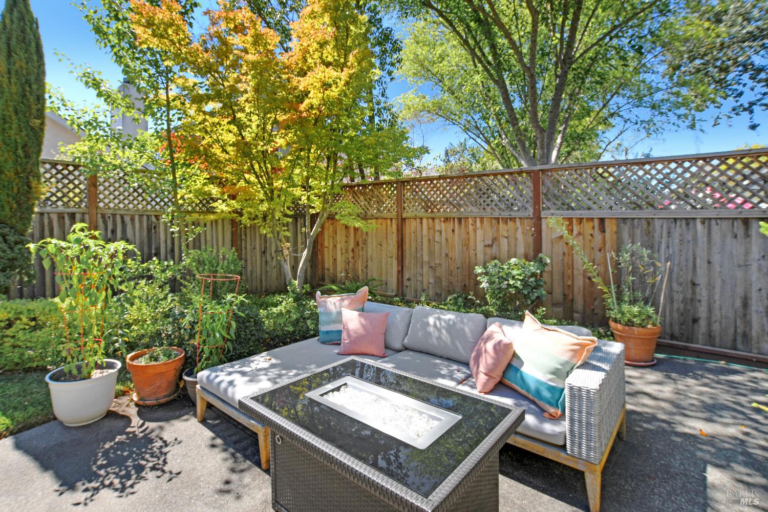 185 Cooper Street Sonoma CA 95476