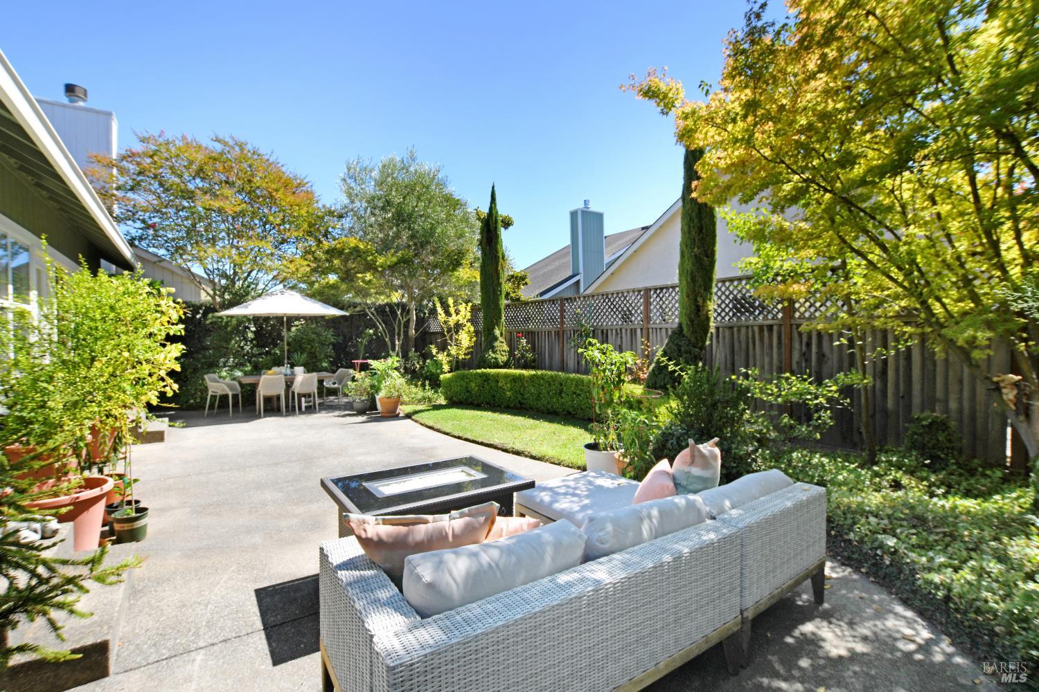 185 Cooper Street Sonoma CA 95476
