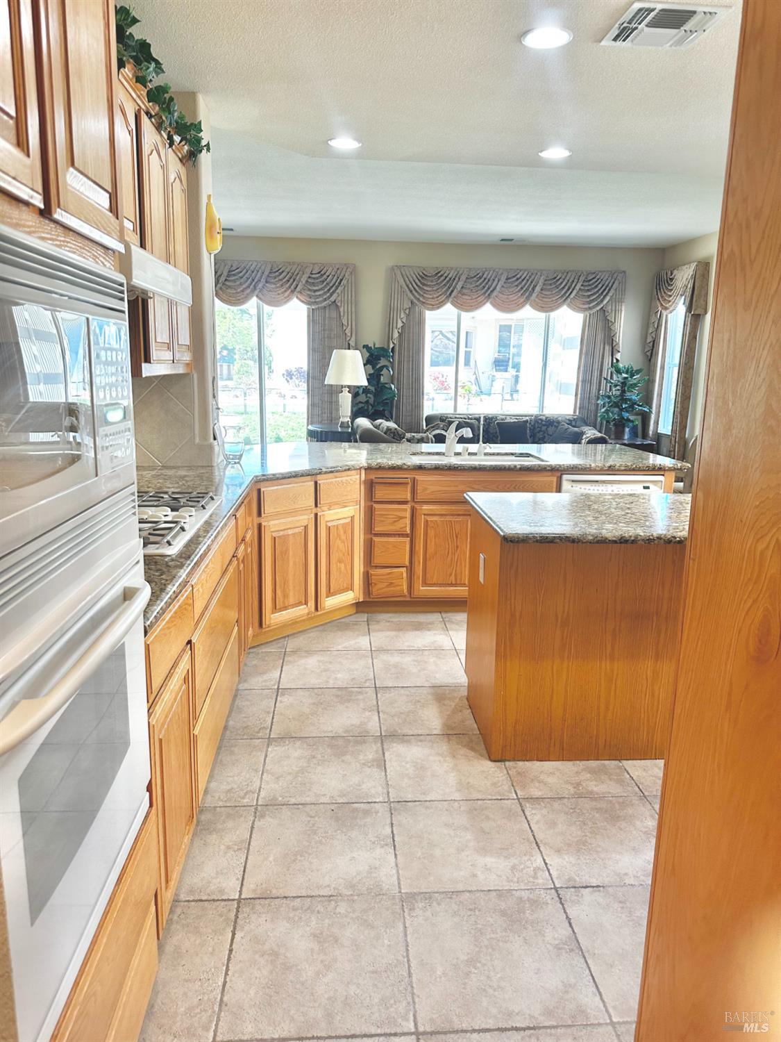 561 Western Hills Drive Rio Vista CA 94571