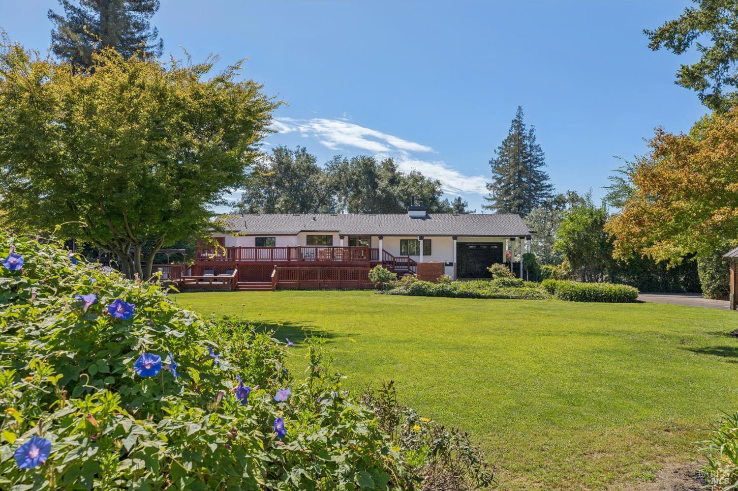 1154 Ragatz Lane Napa CA 94558