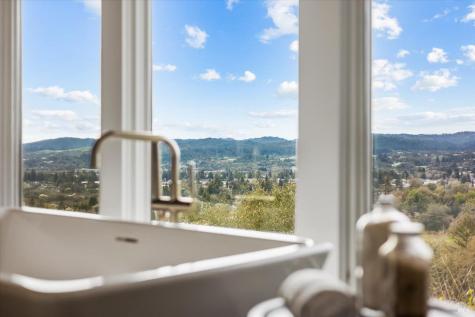 775 Benjamin Way Healdsburg CA 95448