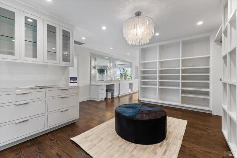 775 Benjamin Way Healdsburg CA 95448