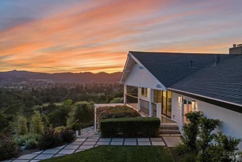 775 Benjamin Way Healdsburg CA 95448