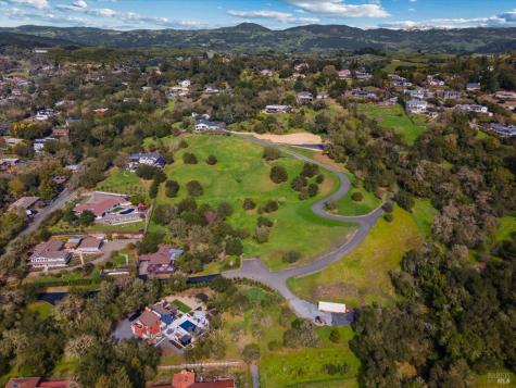 775 Benjamin Way Healdsburg CA 95448