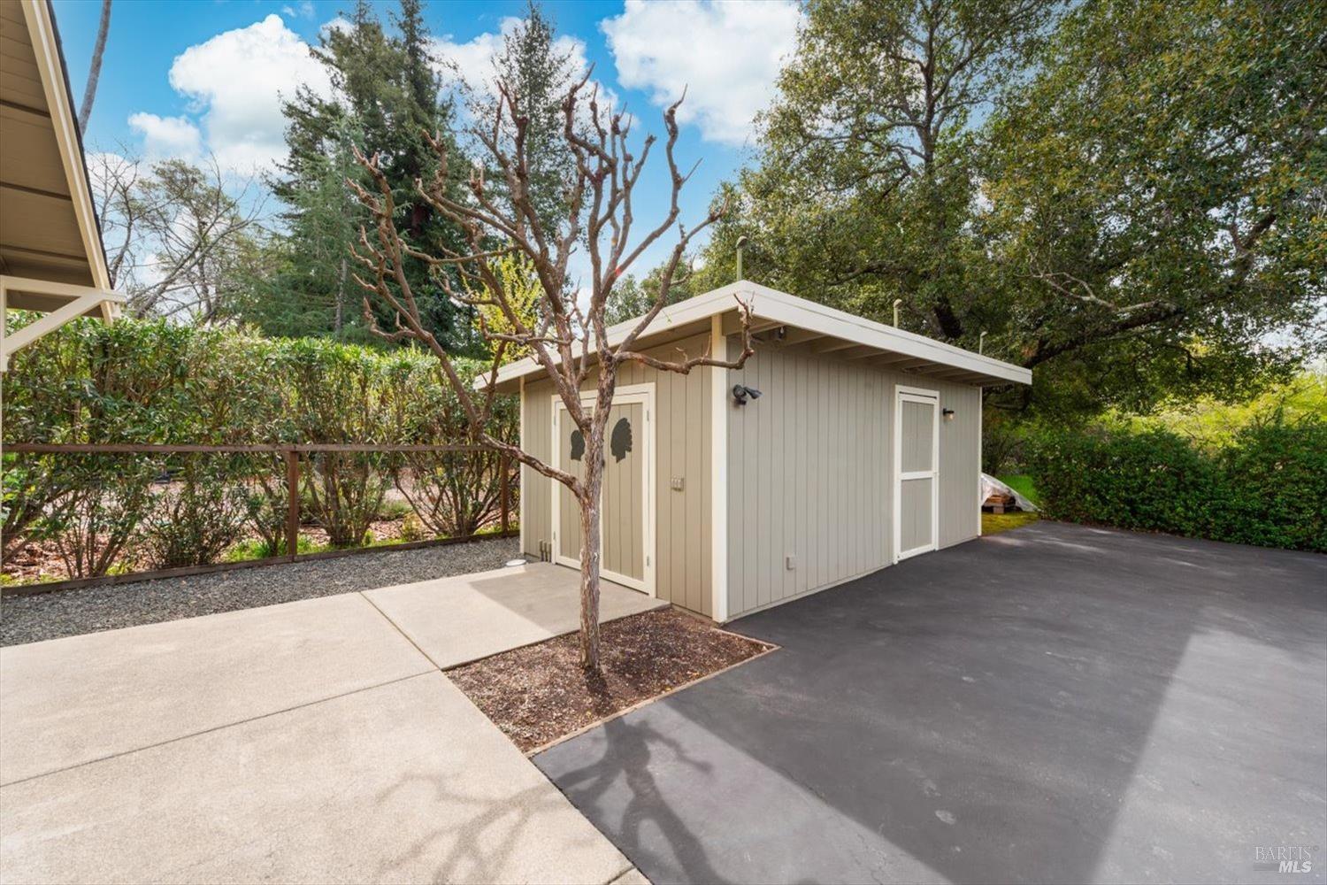 1111 Olive Hill Lane Napa CA 94558
