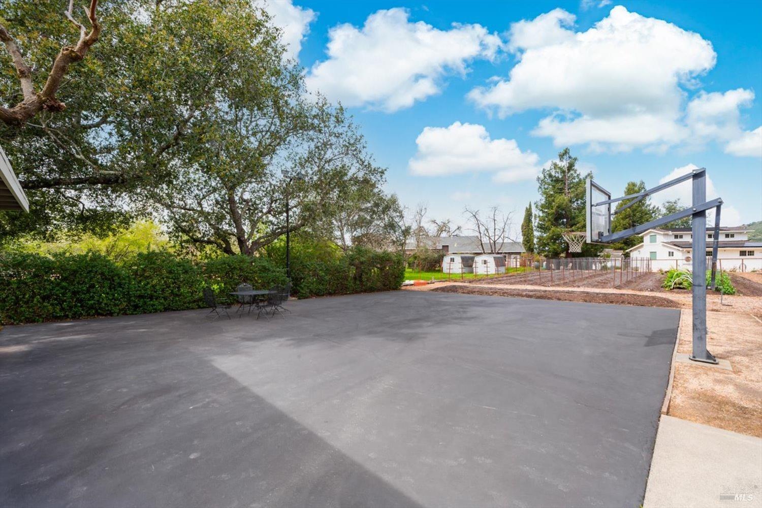1111 Olive Hill Lane Napa CA 94558