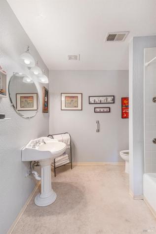 1551 W 3rd Street Santa Rosa CA 95401