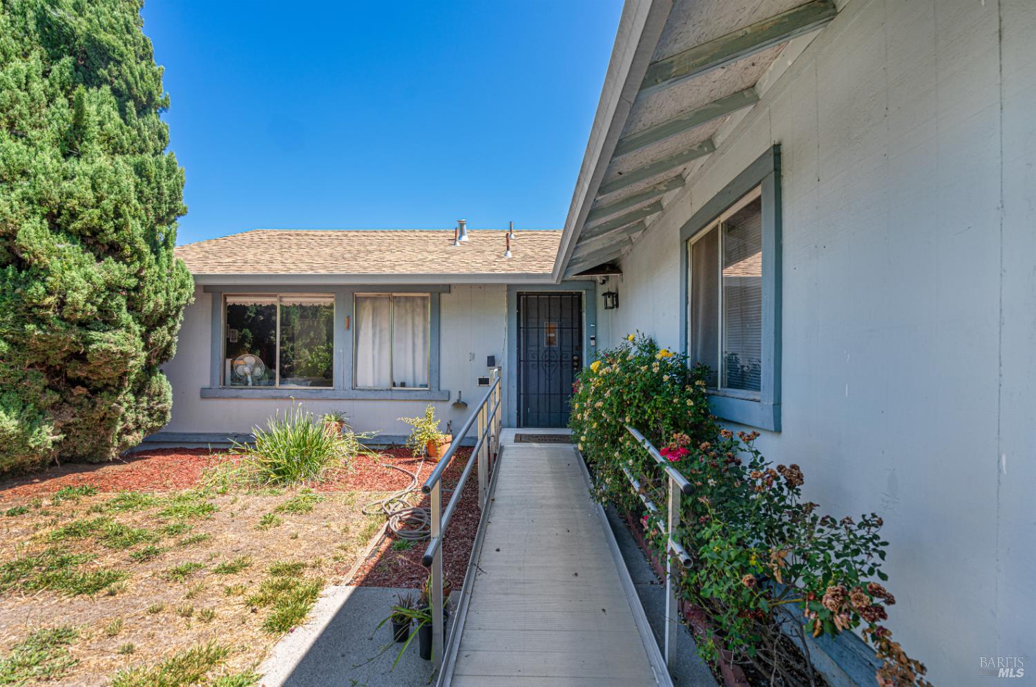1551 W 3rd Street Santa Rosa CA 95401