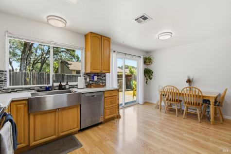9549 Orion Drive Windsor CA 95492