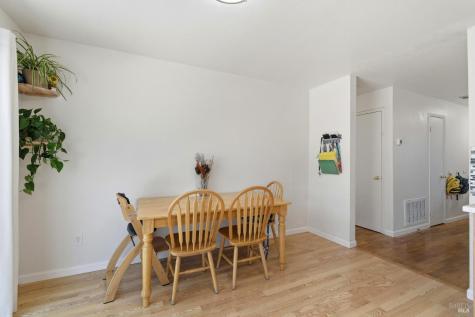 9549 Orion Drive Windsor CA 95492