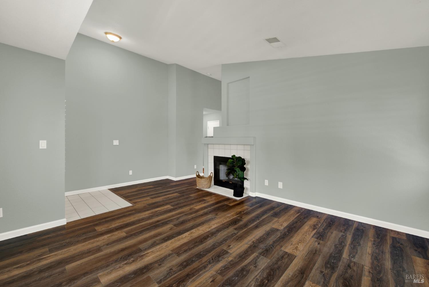 560 Evans Road Dixon CA 95620