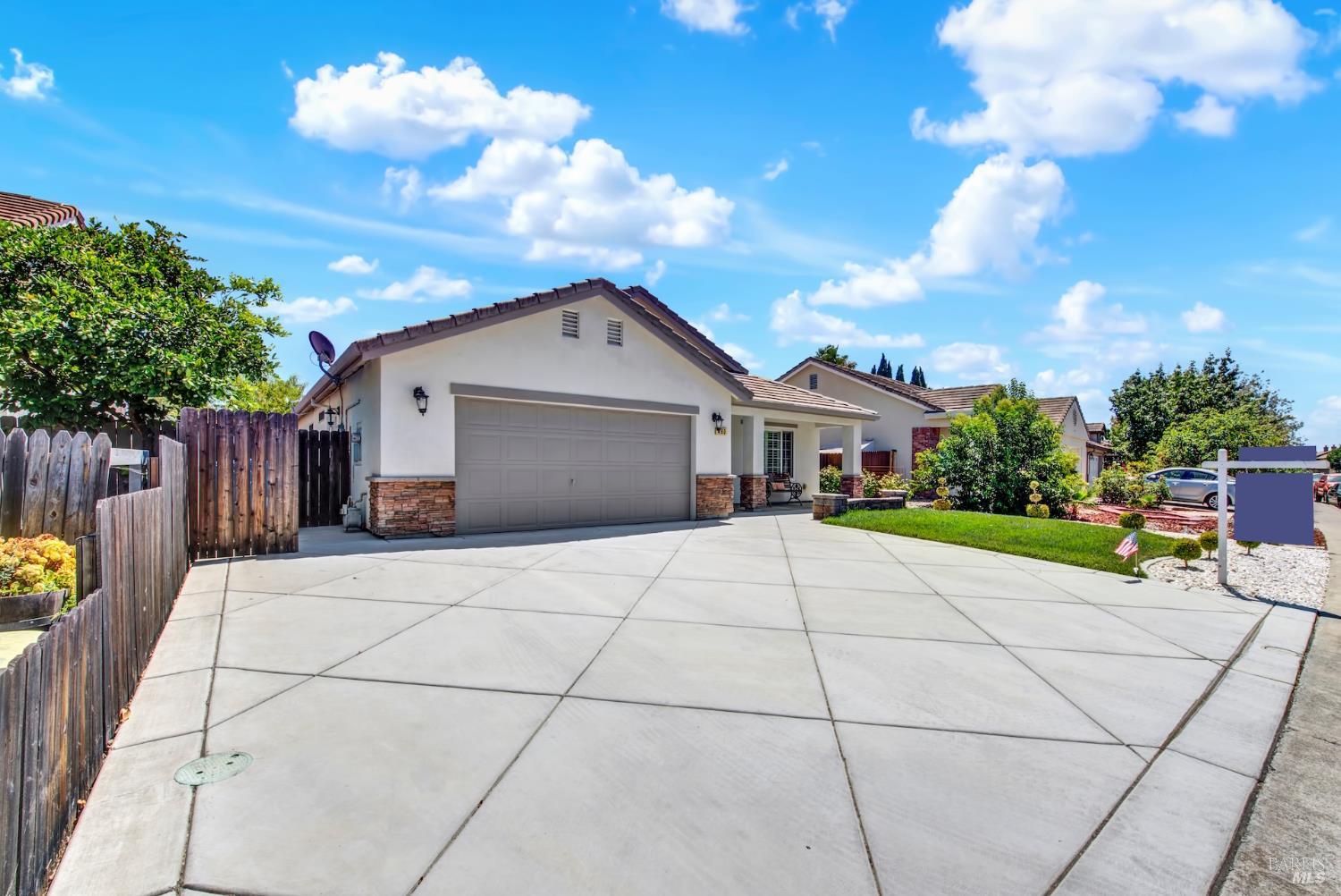 560 Evans Road Dixon CA 95620