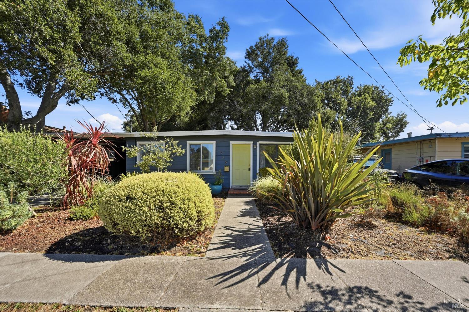 736 Brigham Avenue Santa Rosa CA 95404