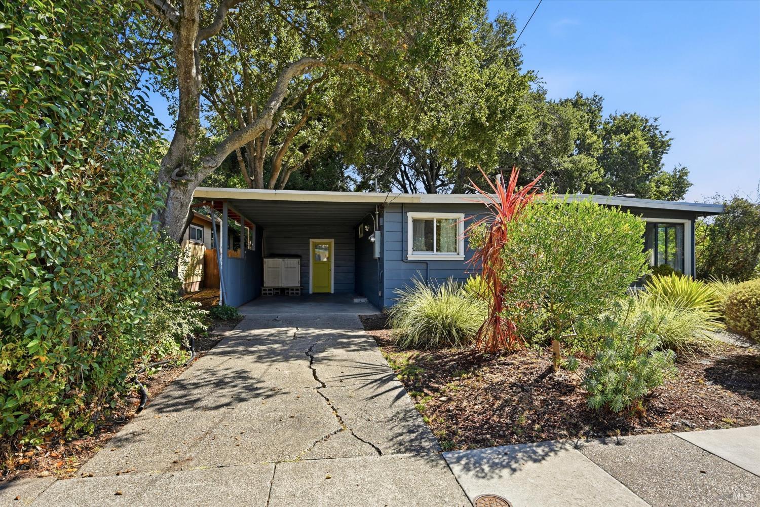 736 Brigham Avenue Santa Rosa CA 95404