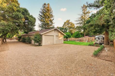 749 Grove Street Sonoma CA 95476