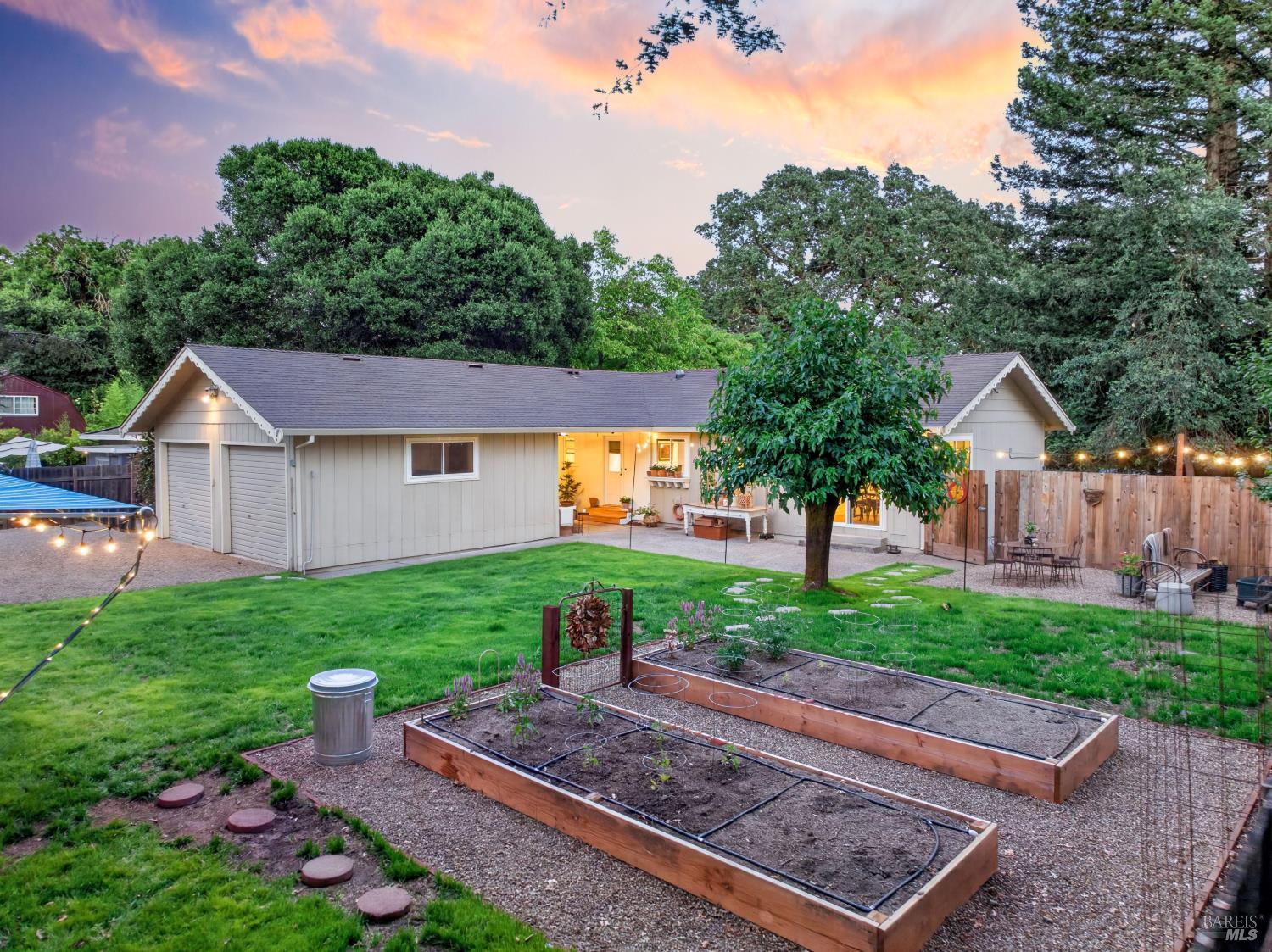 749 Grove Street Sonoma CA 95476