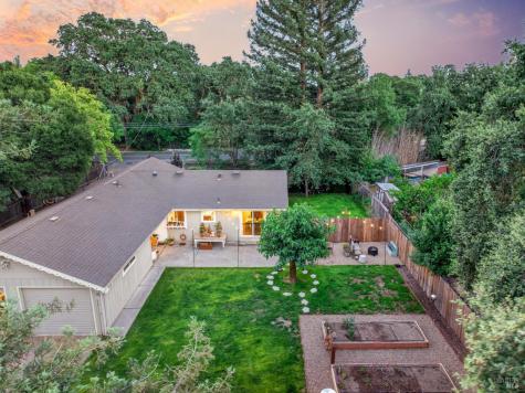749 Grove Street Sonoma CA 95476