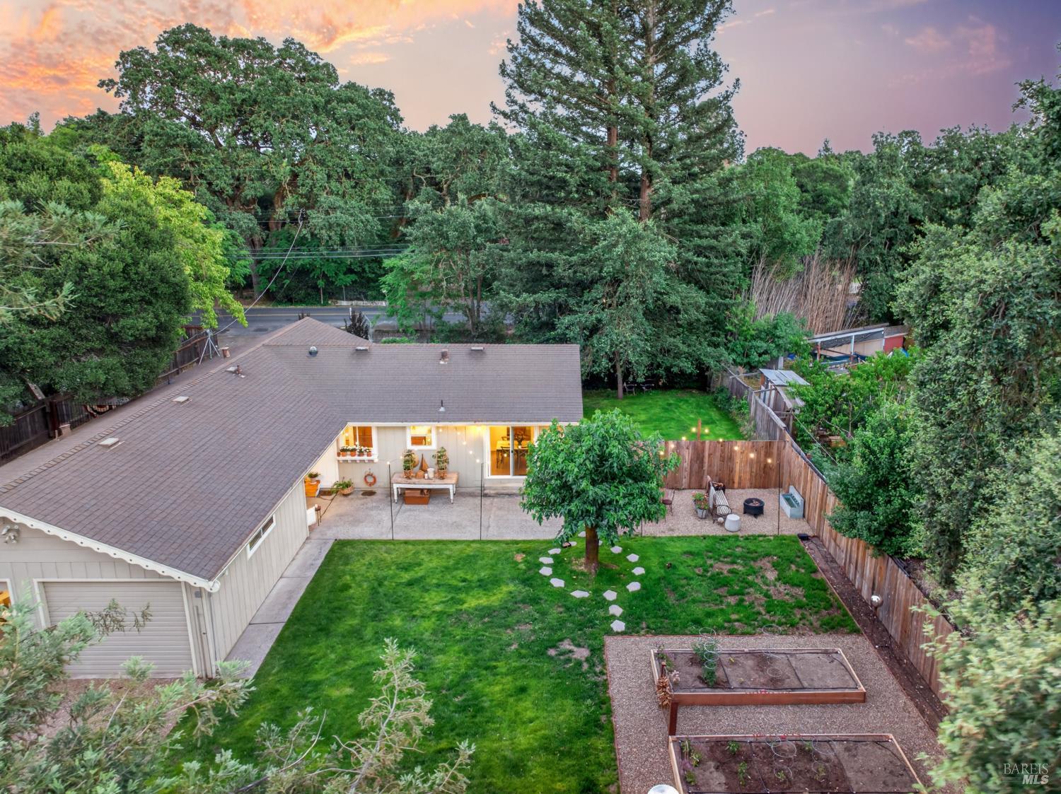 749 Grove Street Sonoma CA 95476